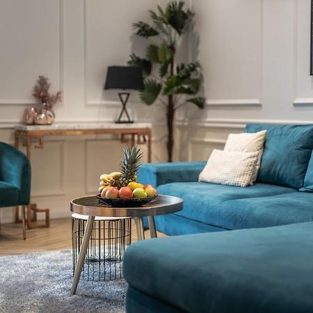 Max Central Apartment Belgrado Esterno foto