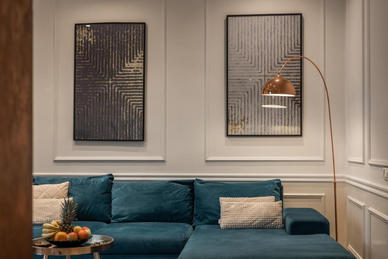 Max Central Apartment Belgrado Esterno foto